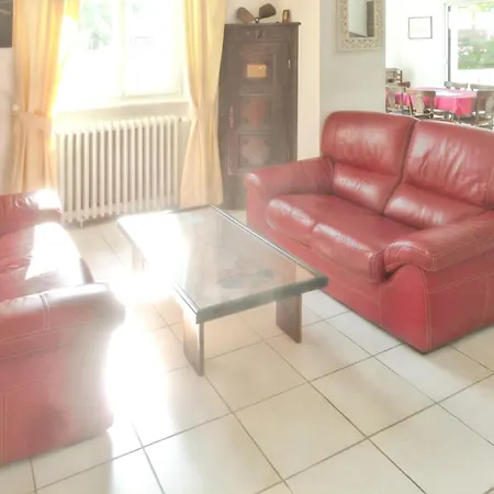 Maison Charmante A + Vue Casa vacanze *