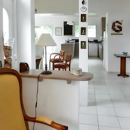 Casa vacanze Maison Charmante A + Vue Plougasnou